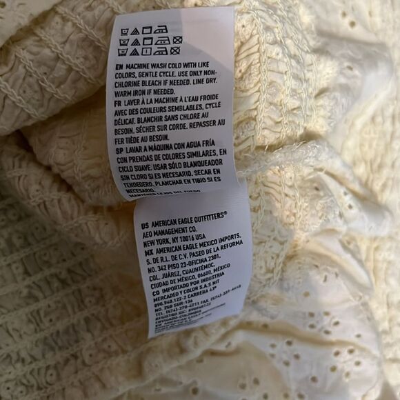 American Eagle 100% Cotton Cream Eyelet Lace Stretch Off Shoulder Blouse Top M - Picture 6 of 7